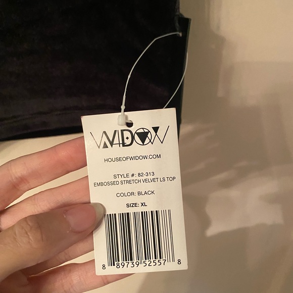 BLACK Dolls Kill WIDOW velvet mock neck crop top. BLACK NOT BLUE. Sz XL rare - Picture 3 of 3